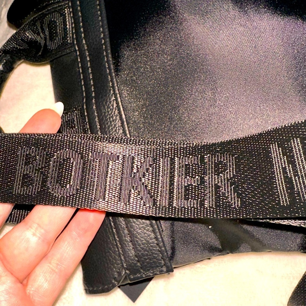 BOTKIER NEW YORK COUTURE AUTH-BLACK SLEEK PRADA LIKE NYLON TEXTURE LIGHT FEEL - Picture 6 of 12